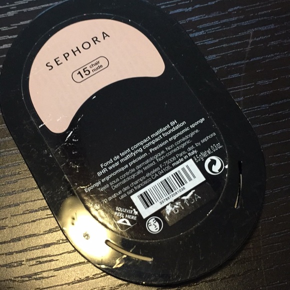 SEPHORA 8HR WEAR MATTIFYING COMPACT FOUNDATION - Picture 5 of 6